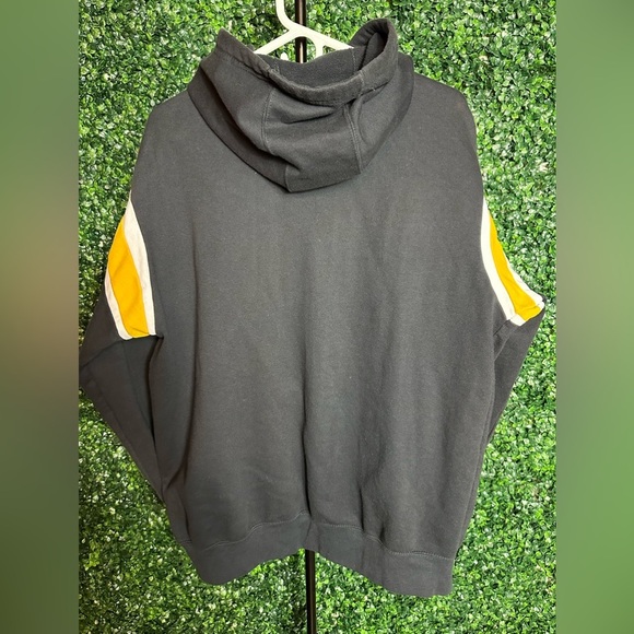 Vintage NFL Pittsburg Steelers Full Zip Hooded Jacket - Picture 6 of 9